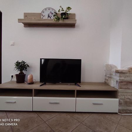Apartment Zelena Oaza Sisan 75 M2 - 2 Bedrooms Luaran gambar