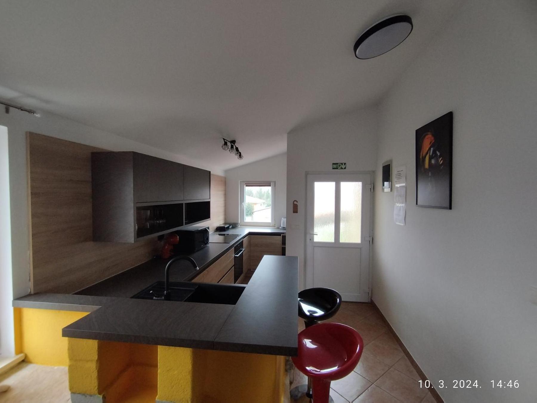 Apartment Zelena Oaza Sisan 75 M2 - 2 Bedrooms Luaran gambar
