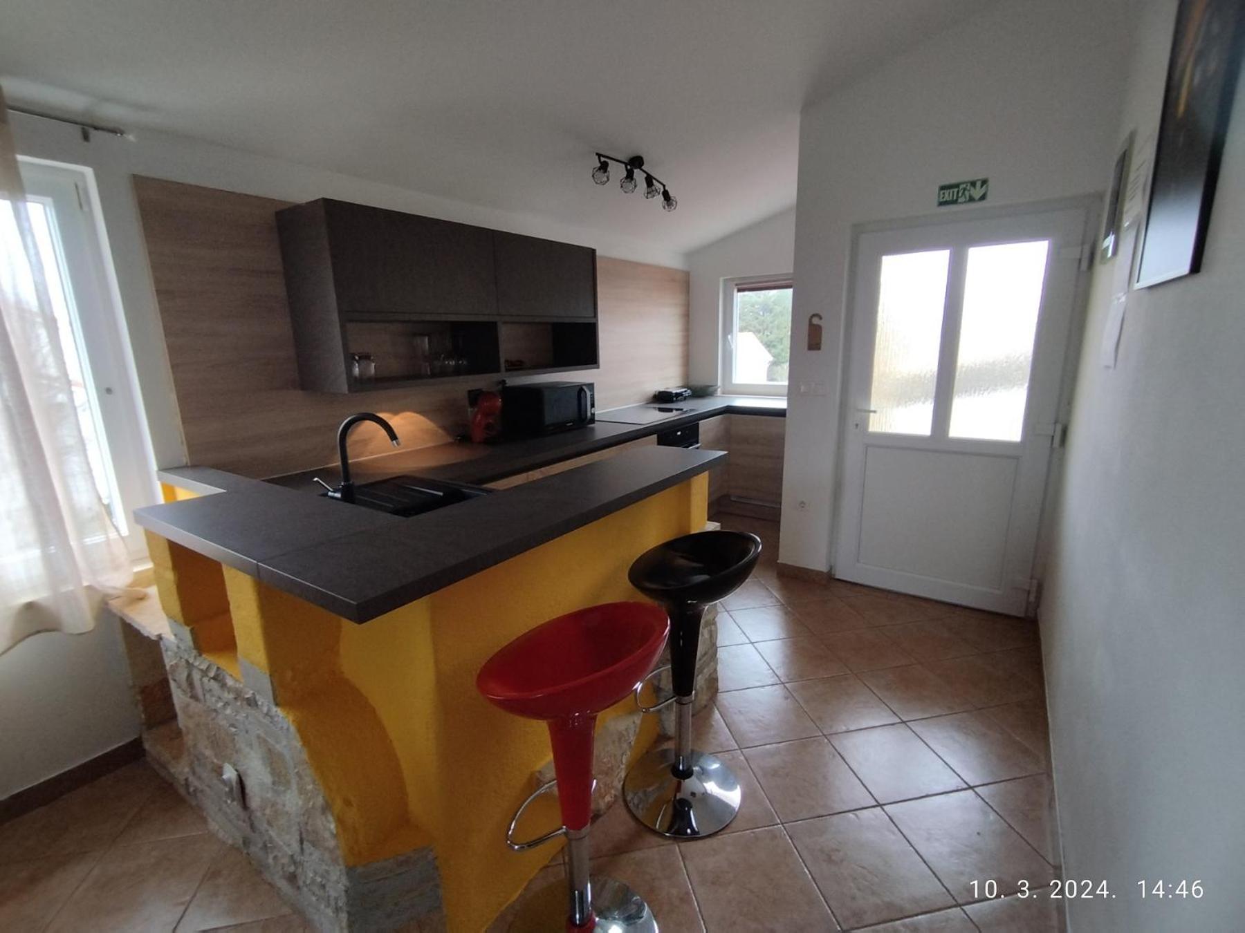Apartment Zelena Oaza Sisan 75 M2 - 2 Bedrooms Luaran gambar