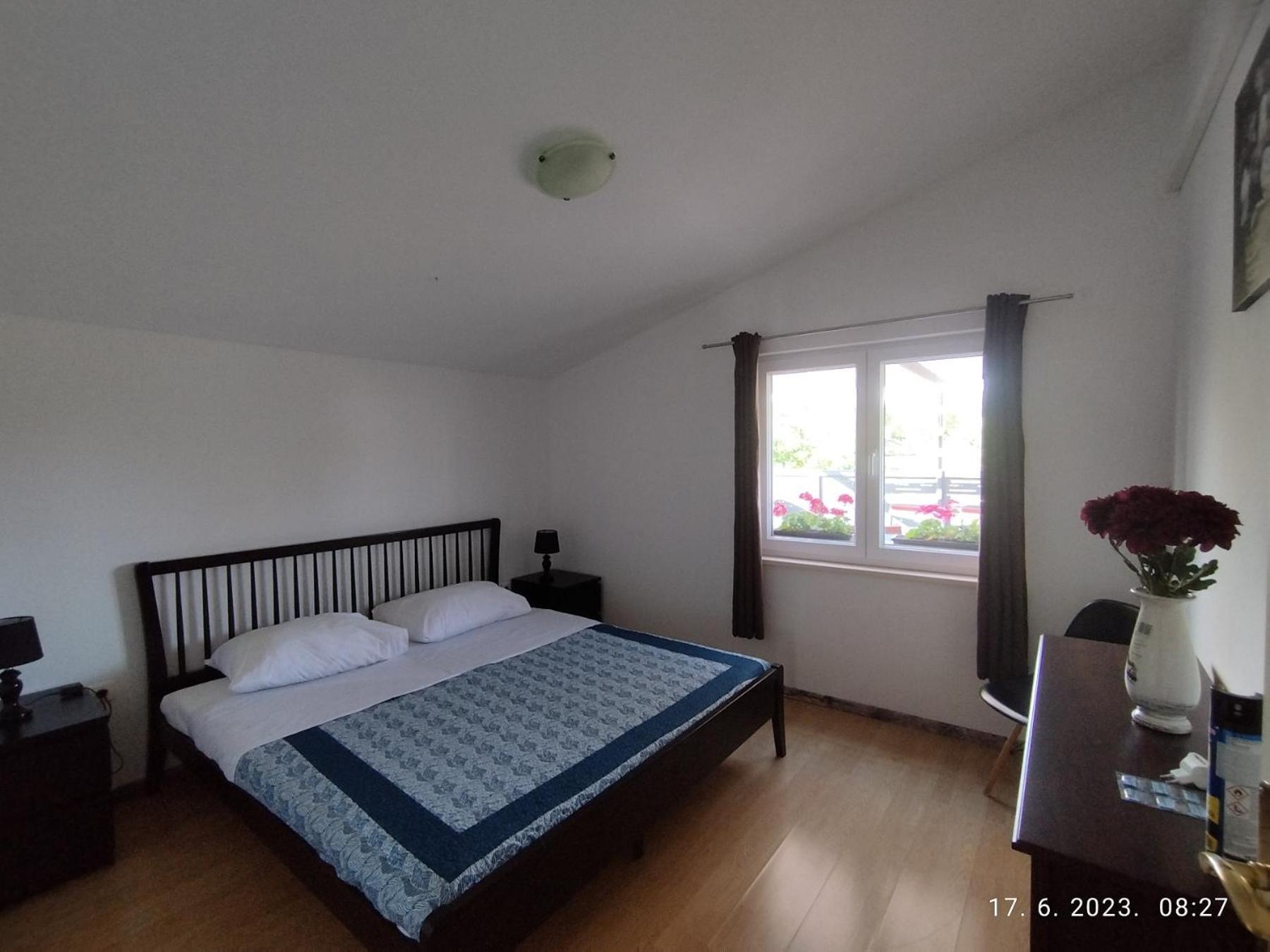 Apartment Zelena Oaza Sisan 75 M2 - 2 Bedrooms Luaran gambar